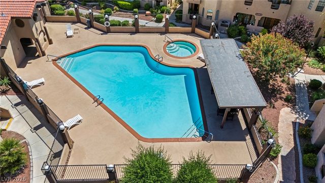 4069 Nook Way C, Las Vegas, NV 89103