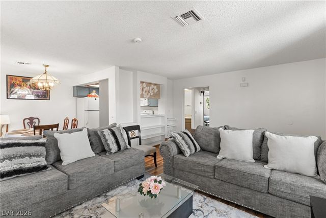 4069 Nook Way C, Las Vegas, NV 89103