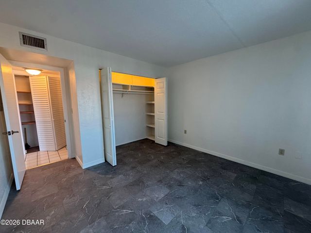 2711 N Halifax Ave Apt 279, Daytona Beach, FL 32118