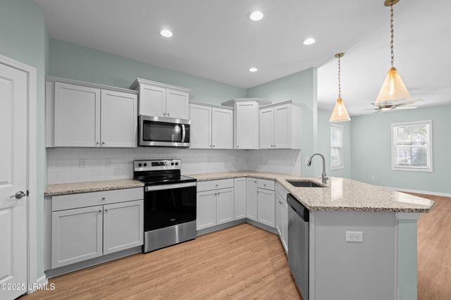 2708 Satilla Boulevard, Beaufort, SC 29902