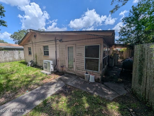 2418 VERNON Street, Jacksonville, FL 32209