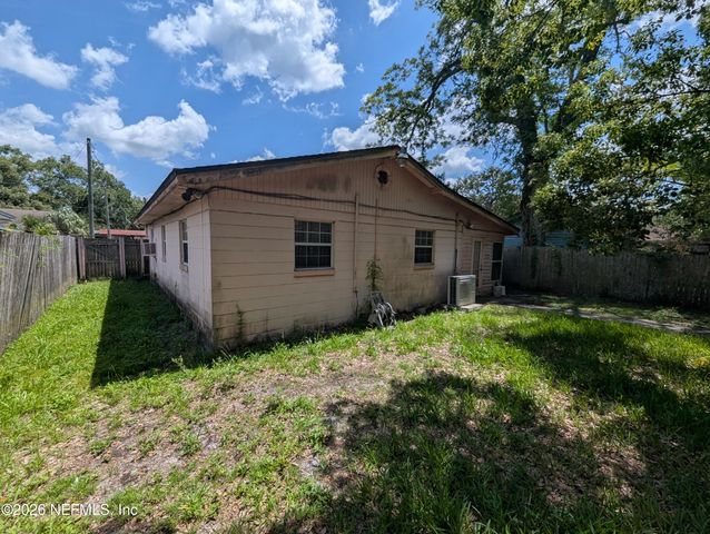 2418 VERNON Street, Jacksonville, FL 32209