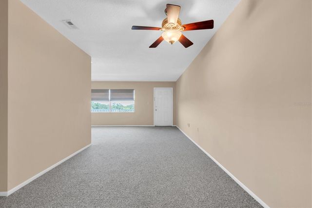 5060 76TH AVENUE N 402, Pinellas Park, FL 33781