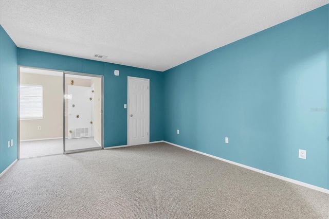 5060 76TH AVENUE N 402, Pinellas Park, FL 33781