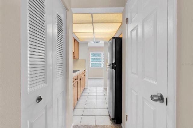 5060 76TH AVENUE N 402, Pinellas Park, FL 33781