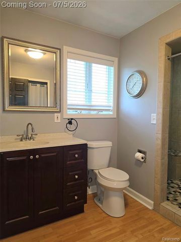5158 Coldwater Road, Lapeer, MI 48446