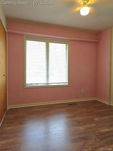 5158 Coldwater Road, Lapeer, MI 48446