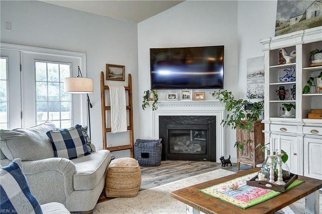 4023 Michael DR, Suffolk, VA 23432