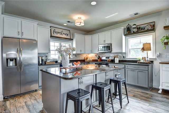 4023 Michael DR, Suffolk, VA 23432