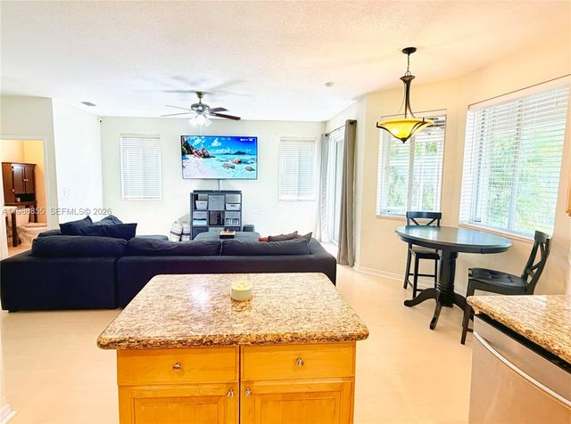 1403 SE 22nd Ln, Homestead, FL 33035