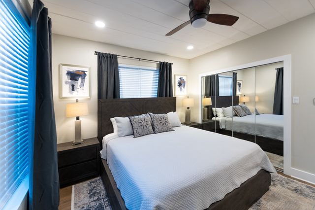 4512 Victor Street, Dallas, TX 75246