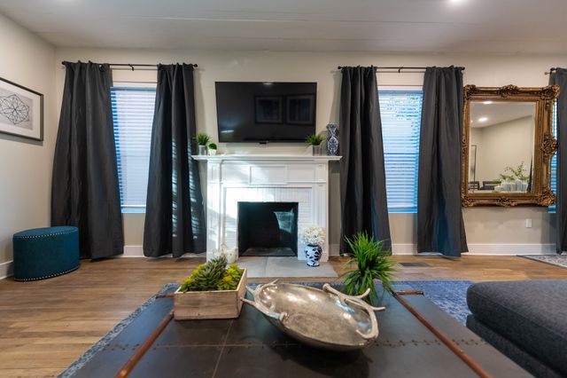 4512 Victor Street, Dallas, TX 75246
