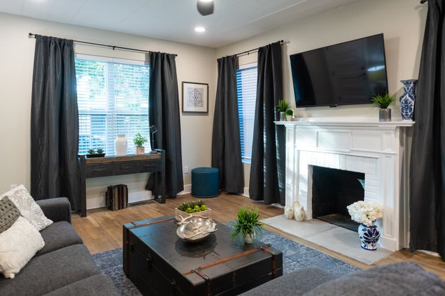 4512 Victor Street, Dallas, TX 75246