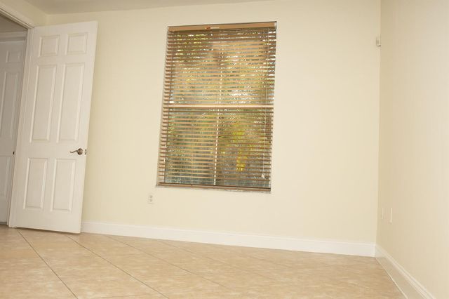 1272 Via Fiume, Boynton Beach, FL 33426