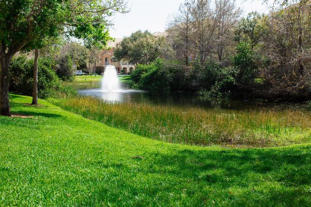 1272 Via Fiume, Boynton Beach, FL 33426