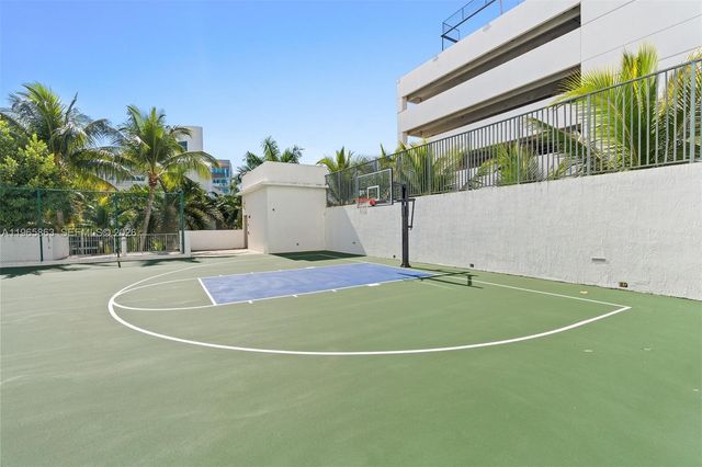 3029 NE 188th St 1019, Aventura, FL 33180