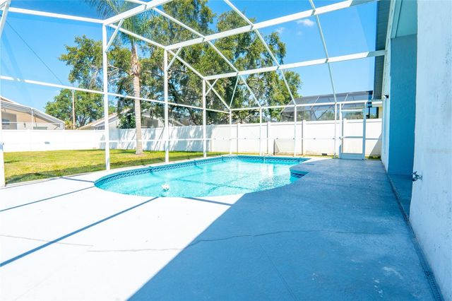136 SENECA POINT TRAIL, Kissimmee, FL 34746