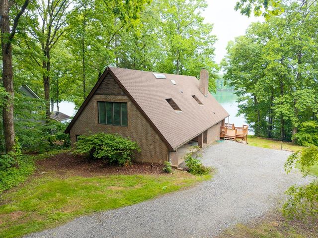 2615 Hidden Valley Road, Hiawassee, GA 30546