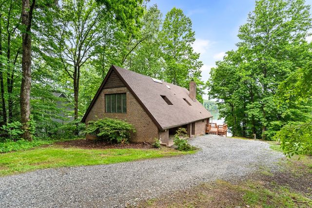 2615 Hidden Valley Road, Hiawassee, GA 30546