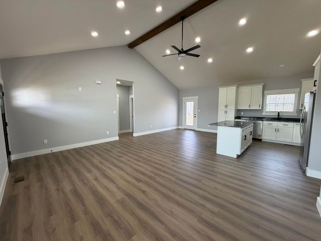 118 Stable Lane, Mt Vernon, KY 40456