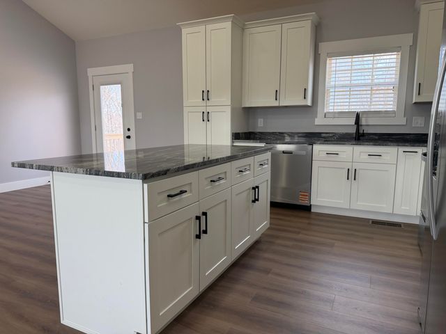 118 Stable Lane, Mt Vernon, KY 40456