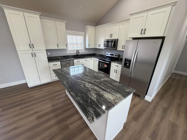 118 Stable Lane, Mt Vernon, KY 40456