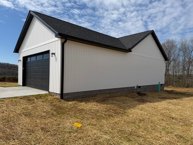 118 Stable Lane, Mt Vernon, KY 40456