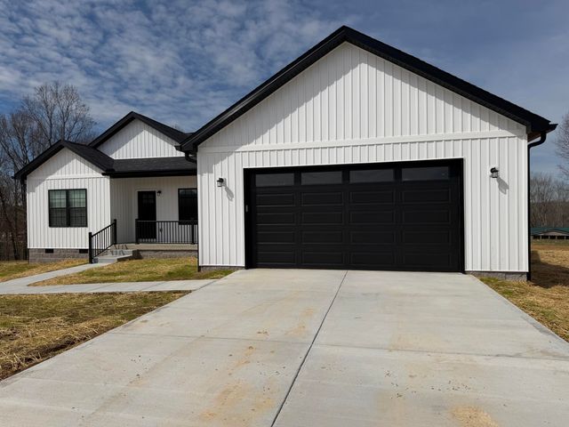 118 Stable Lane, Mt Vernon, KY 40456