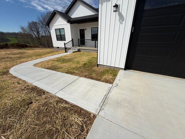 118 Stable Lane, Mt Vernon, KY 40456