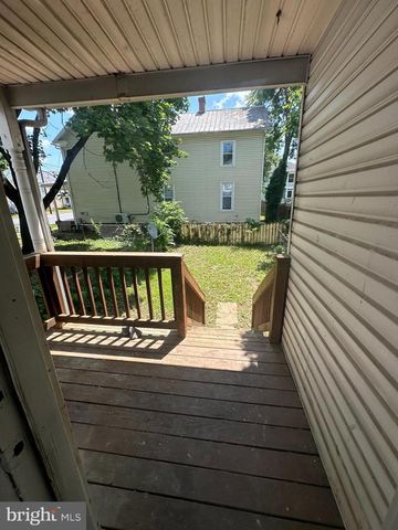 404 406 S KENTUCKY AVE, Martinsburg, WV 25401