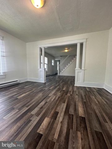 404 406 S KENTUCKY AVE, Martinsburg, WV 25401