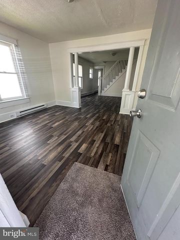 404 406 S KENTUCKY AVE, Martinsburg, WV 25401