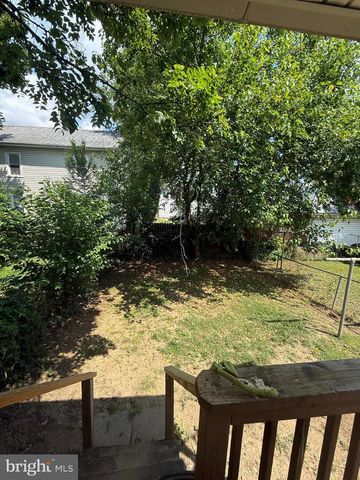 404 406 S KENTUCKY AVE, Martinsburg, WV 25401