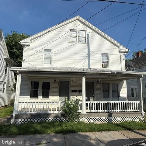 404 406 S KENTUCKY AVE, Martinsburg, WV 25401