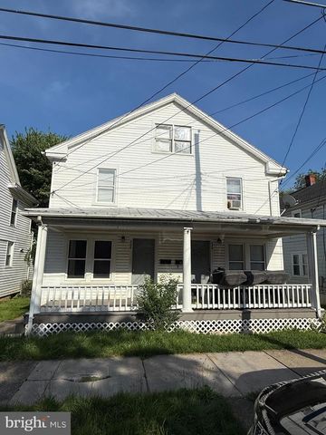 404 406 S KENTUCKY AVE, Martinsburg, WV 25401