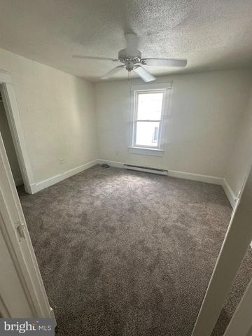 404 406 S KENTUCKY AVE, Martinsburg, WV 25401
