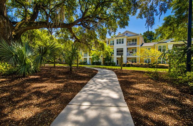 1931 Chatelain Way, Mount Pleasant, SC 29464