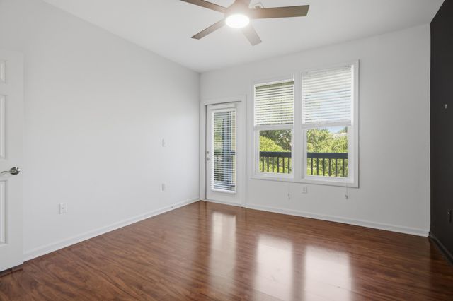 1931 Chatelain Way, Mount Pleasant, SC 29464