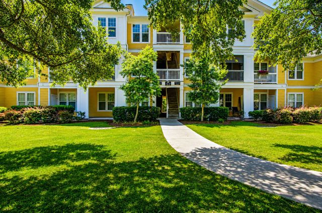 1931 Chatelain Way, Mount Pleasant, SC 29464
