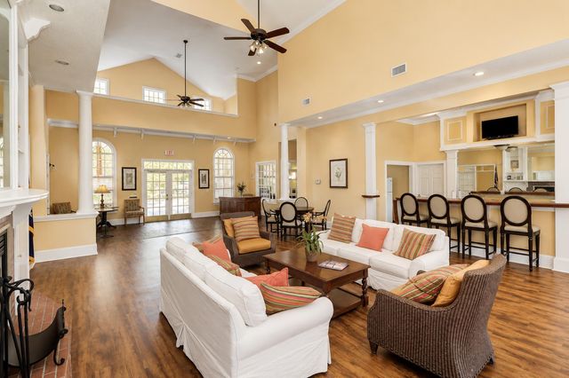 1931 Chatelain Way, Mount Pleasant, SC 29464