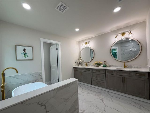 6104 Wandering Way, Norcross, GA 30093