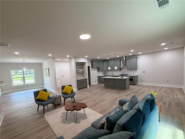 6104 Wandering Way, Norcross, GA 30093