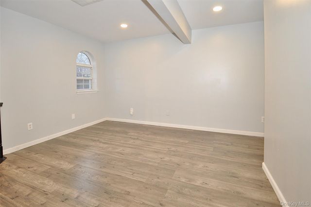 1067 Washington Green, New Windsor, NY 12553