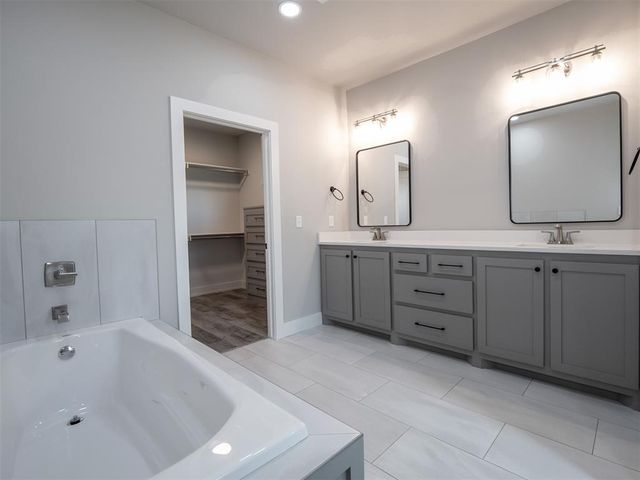 5520 Sunset Ridge Road, Newalla, OK 74857