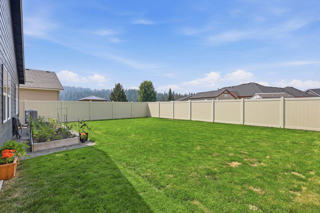 3922 S Clinton Rd, Spokane Valley, WA 99206