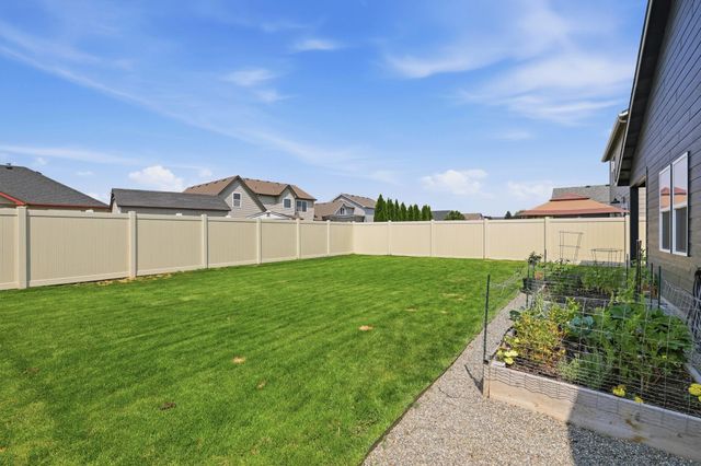3922 S Clinton Rd, Spokane Valley, WA 99206