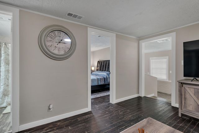 5658 W FM 1798, Laneville, TX 75667