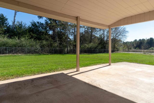 5658 W FM 1798, Laneville, TX 75667