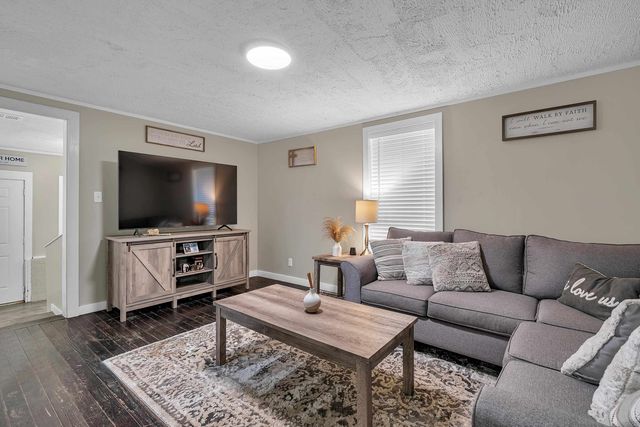 5658 W FM 1798, Laneville, TX 75667