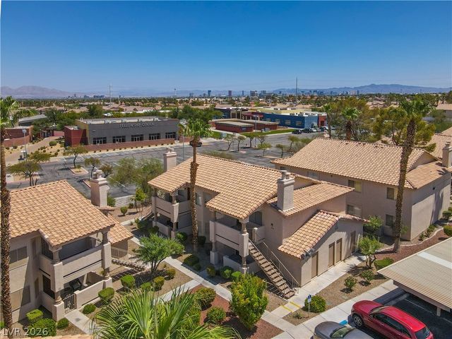 1332 Pinto Rock Lane 201, Las Vegas, NV 89128